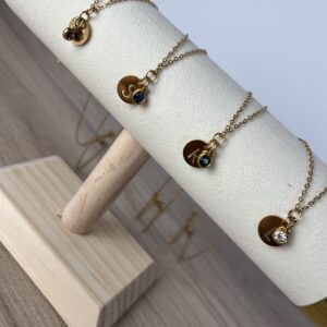 Collares